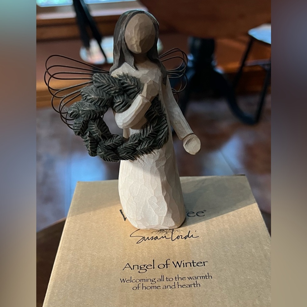 Willow Tree Angel of Winter figurine Vintage item. Includes original box.